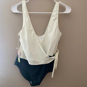 Summersalt Swimsuit Size 10